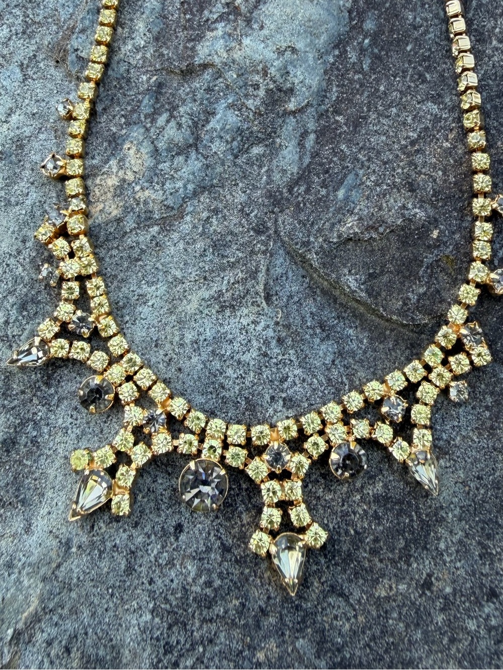 Vintage Topaz Glass Gold Crystal Rhinestone Choker Necklace